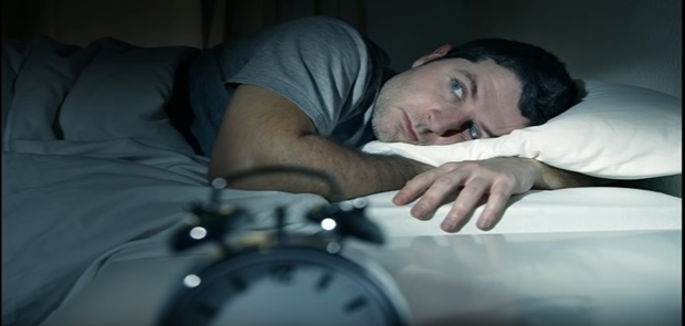 Susah Tidur Hindari Makanan dan Minuman ini