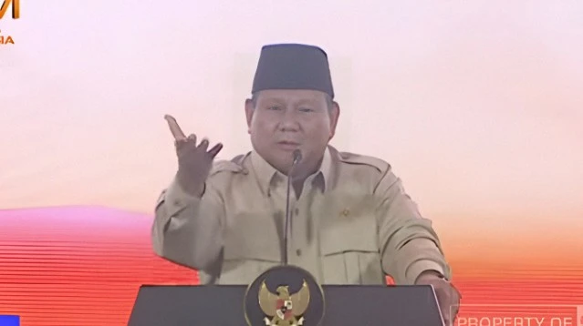 Di Tengah Marak Kasus Keracunan, Prabowo Klaim MBG Ciptakan 1,5 Juta Lapangan Kerja