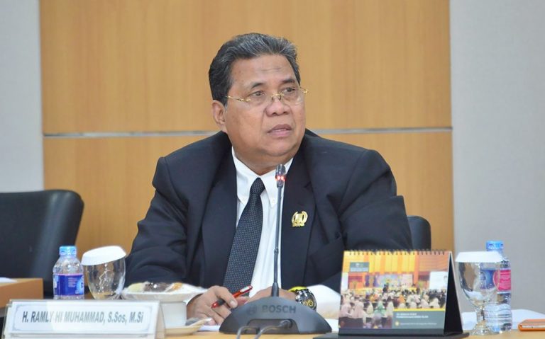 Suara Caleg Golkar Jakut Ini Tergerus Akibat Politik Uang Caleg Lain