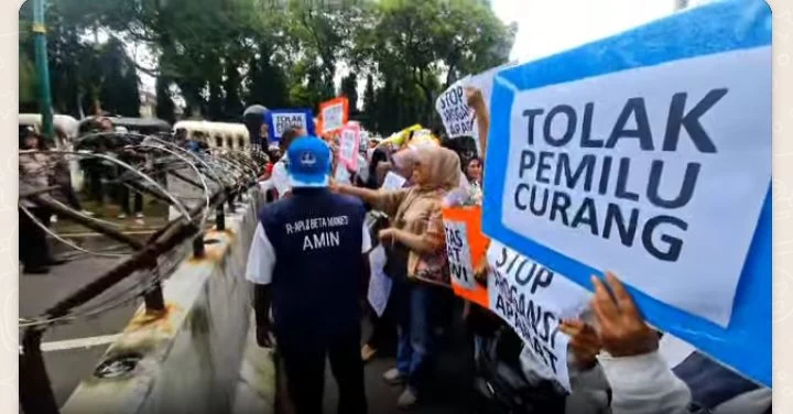 Geruduk KPU, Kelompok Masyarakat Sipil Nyatakan Tolak Pemilu Curang