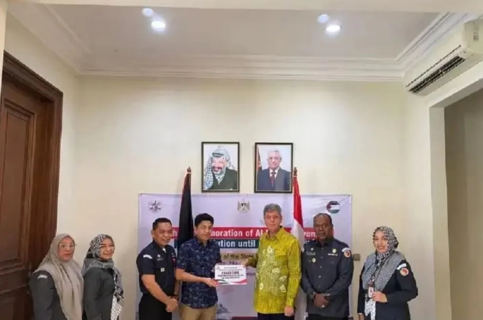 Panwaslih di Aceh Serahkan Bantuan Kemanusiaan untuk Palestina Rp365 juta
