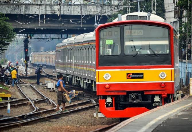 Hore, operasional KRL Bertambah Sampai Jam 20.00 WIB