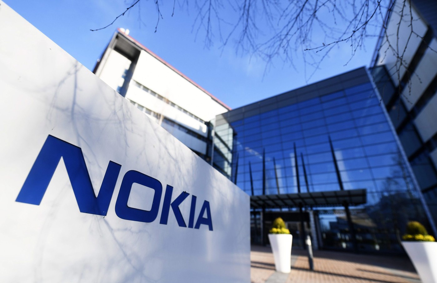 Peluncuran Nokia 9 PureView, Ponsel Dengan 5 Kamera Ditunda