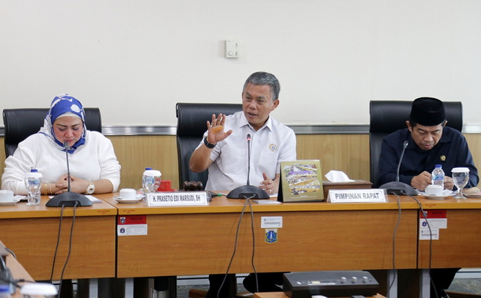 Tes Kelaikan dan Kepatutan Calon Walikota Jakbar, DPRD Meminta Konsentrasi Benahi Asset sampai Daerah Kotor