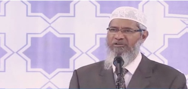 Tanpa dihadiri Terdakwa, India Adili Zakir Naik