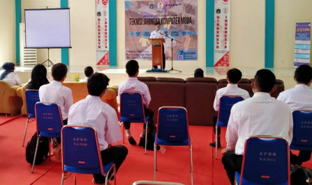 16 Peserta Ikuti Pelatihan Teknisi Jaringan Komputer di PPKPI Pasar Rebo
