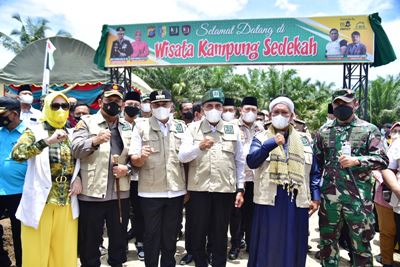 Edy Rahmayadi Resmikan Pembangunan Kampung Sedekah KSJ di Batubara