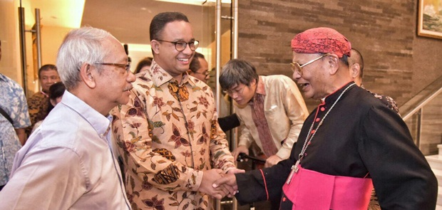 Anies-Sandi Didesak Segera Ganti Pejabat yang Diangkat Jokowi, Ahok dan Djarot