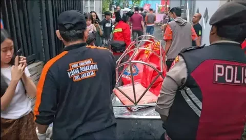 5 Orang Tewas Akibat Kebakaran Sebuah Rumah di Jakbar