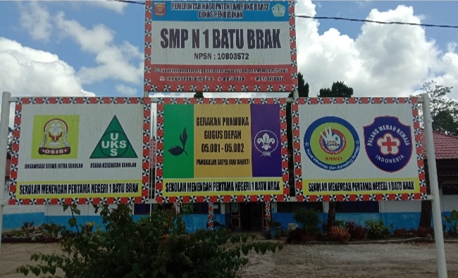 Wajah Baru SMPN Batu Brak Di Bawah Kepimpinan Sam'un