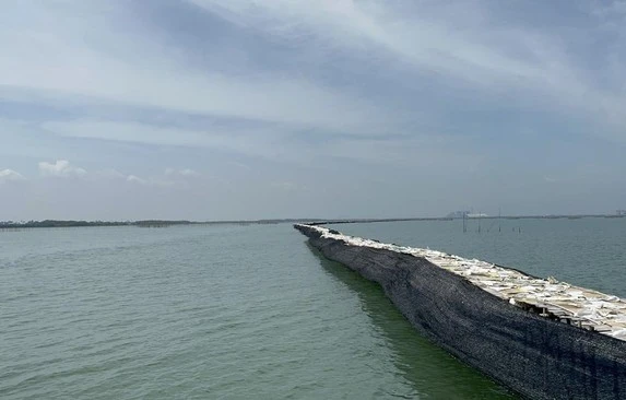 Pagar Laut, Sajakku Tak Bisa Melaut