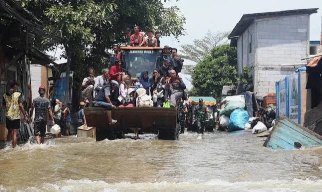 11 Titik di Jakarta Utara Terancam Banjir Rob Hingga 3 Januari 2025