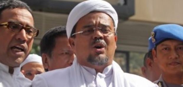 Jadi Tersangka, Habib Rizieq dan Kuasa Hukum Kobarkan Revolusi Putih