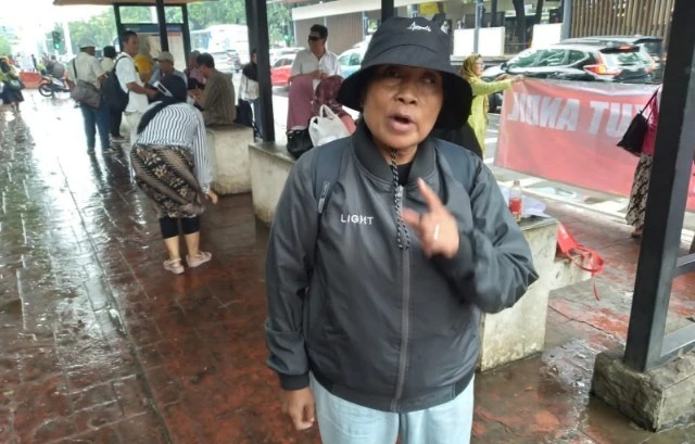 UMSK Tak Ditetapkan Hingga 26 Desember, Ribuan Buruh dari Berbagai Daerah Demo Kemendagri