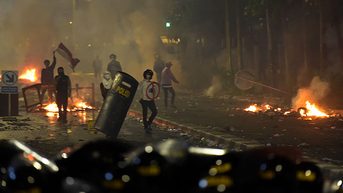 Security, Cleaning Service dan Teknisi Gedung Sarinah Didakwa Terlibat Kerusuhan 21-22 Mei