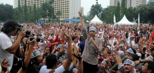 Polri SP3 Kasus Chat Mesum Habib Rizieq, Pendukung Jokowi Ancam Golput di 2019