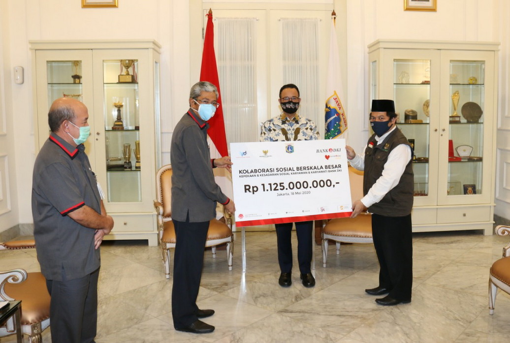 Karyawan Bank DKI Donasi Peduli Covid-19 Total Rp5 Miliar