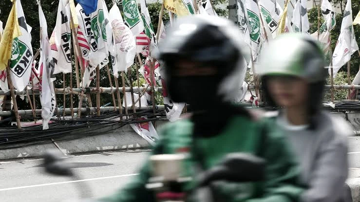Jakarta Larang Parpol dan Ormas Pasang Bendera dan Atribut di 15 Titik White Area