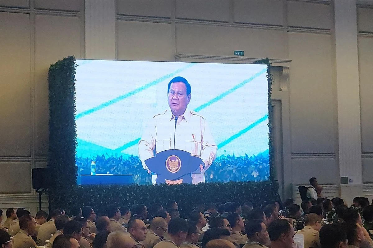 Prabowo Ingatkan Melemahnya Militer dan Polisi Tanda Awal Keruntuhan Negara