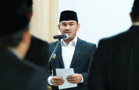 Bupati Bekasi Ditangkap Diduga Karena Terima Suap dari Proyek