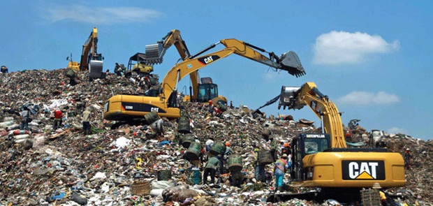 Diduga Kongkalikong, Anies Diminta Periksa Dinas LH dan Kontraktor Coper Soil TPST Bantargebang