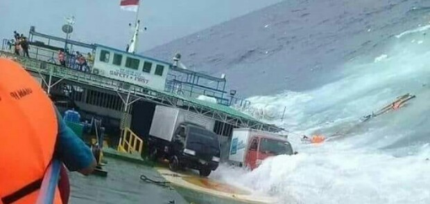 Kapal Ferry Tenggelam di Selayar, 13 Penumpang Telah Dinyatakan Tewas