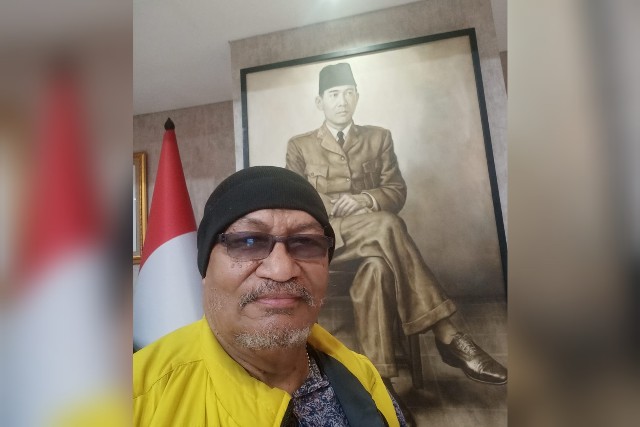 Ternyata MK Akhirnya Mengabdi Pada Dinasti Istana!