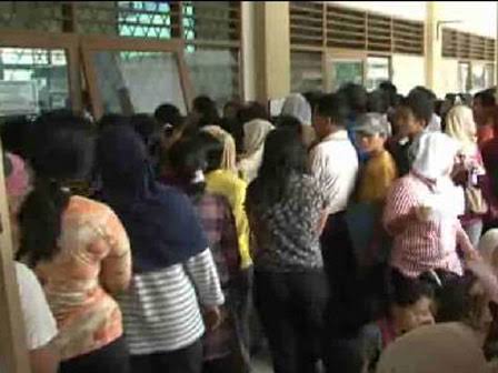 Anies Himbau Wali Murid Tak Perlu Daftar PPDB Kepagian