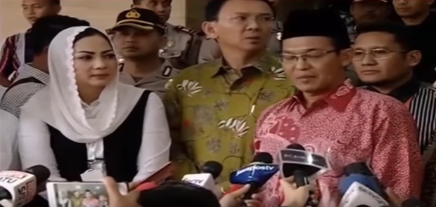 Ahmad Ishomuddin Di Berhentikan MUI