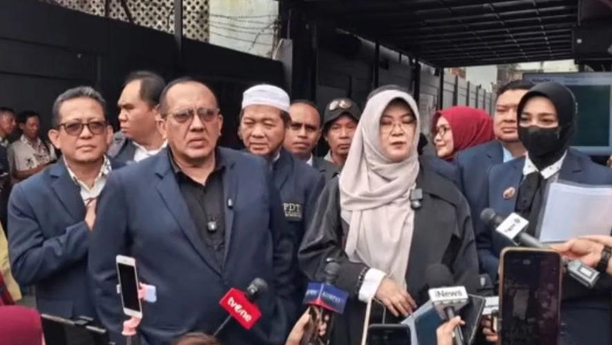 Hakim Putuskan Permohonan Praperadilan Dokter Tifa Gugur Demi Hukum
