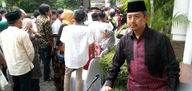 Satpol PP Akan Tindak Pengusaha Yang Tidak Pasang Atribut Asian Games di Tempat Usahanya