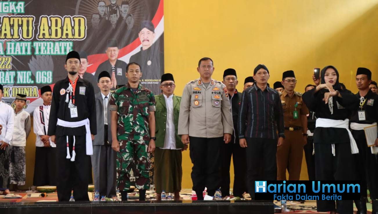 Kapolres Hadiri Peringatan Satu Abad PSHT Cabang Lampung Barat