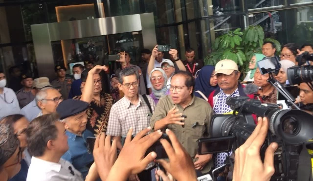 Negarawan Besar Itu Telah Pergi, Selamat Jalan Bang Rizal Ramli