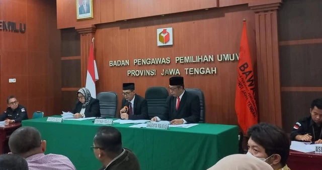 Bawaslu Jateng Sidangkan Temuan 502.564 DPT Bermasalah Temuan TIM AMIN