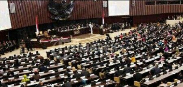 DPR Sahkan UU Pemberantasan Tindak Pidana Terorisme