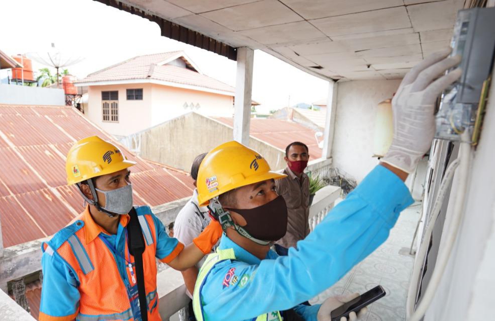 Tak Mau Tagihan Bengkak Berulang, PLN Kirim Petugas Catat Meter Selama PSBB