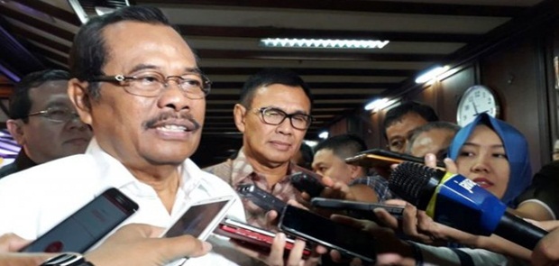 Kejagung Sudah Tidak Buru Pengusaha Minyak Riza Chalid