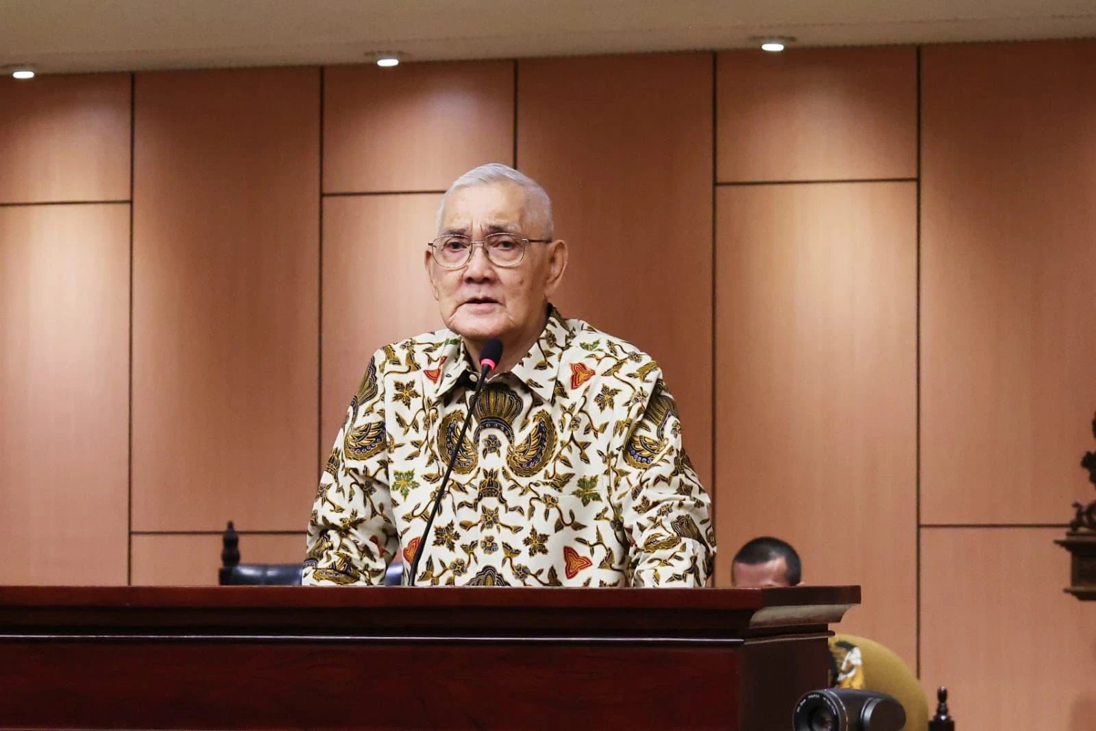 Try Sutrisno Wafat, Akan Dimakamkan di TMP Kalibata