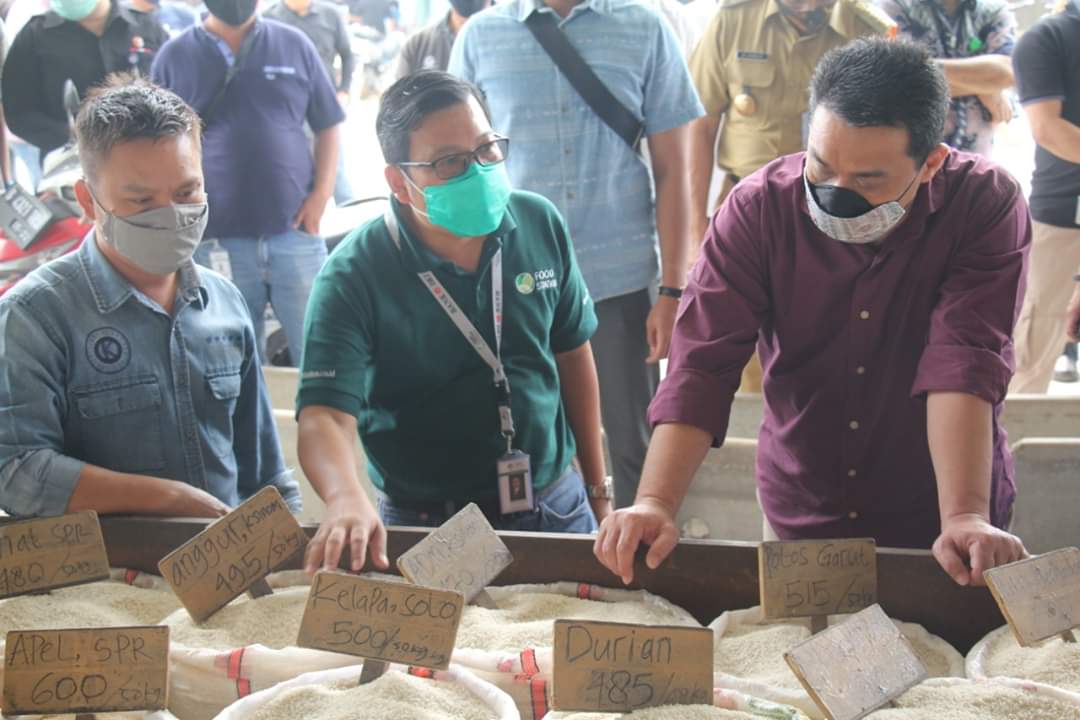 Ariza Pastikan Harga Sembako Stabil