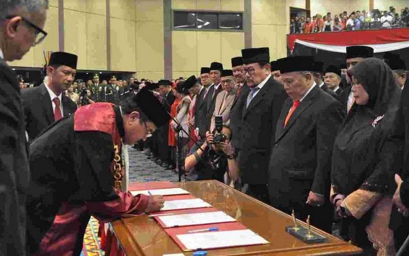 106 Anggota DPRD DKI Jakarta Resmi Dilantik