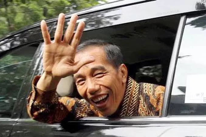Jokowi Akan Dapat Uang Pensiun Rp30,2 Juta/Bulan untuk Seumur Hidup