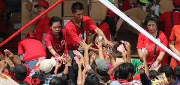 Acara Bagi-bagi Sembako FUI di Monas Bikin Macet dan Timbulkan Insiden Anak Hilang