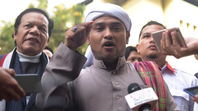 Hasil Survei Denny JA Dinilai Ingin Adu Domba Ulama
