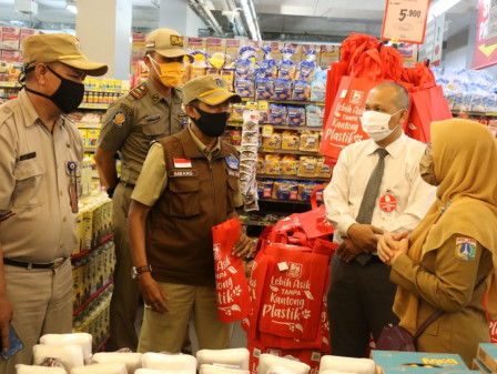 Belum Efektif, Pergub Larangan Kantong Plastik Perlu Dikaji Lagi
