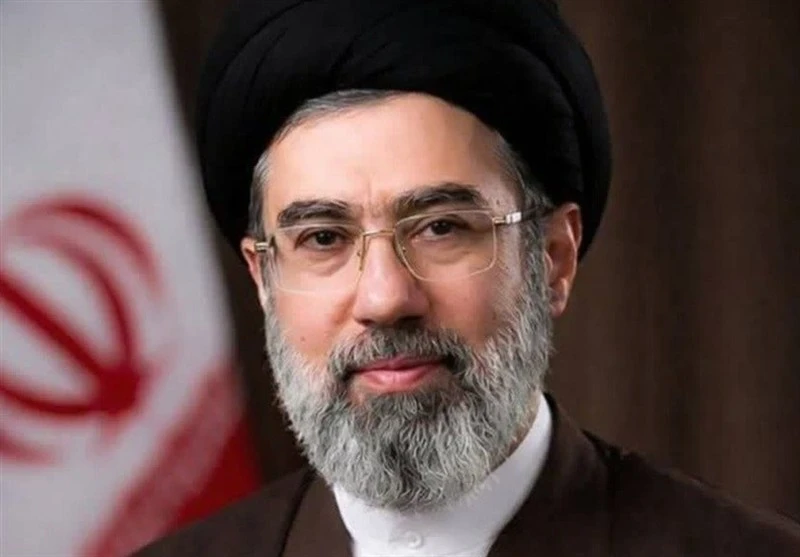 Majelis Pakar Angkat Putra Kedua Ali Khamenei Sebagai Pimpinan Tertinggi Iran