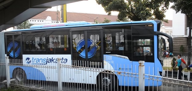 Transjakarta Tak Ingin Beratkan Pemda DKI Membeli Kereta