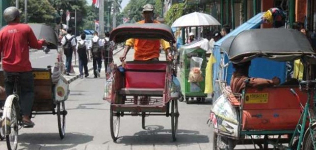 Anies Kembali Hadirkan Becak di Jakarta