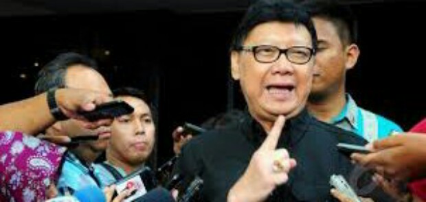 Mendagri Diminta Cabut Surat Perintah Pengalokasian dana APBD untuk THR dan Gaji ke-13
